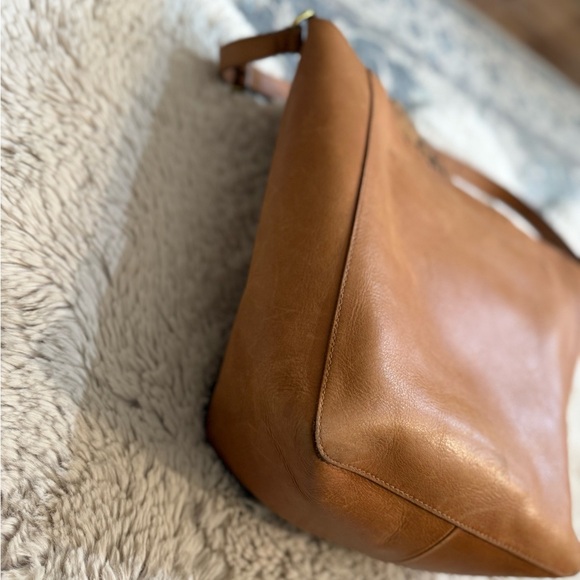 Madewell Essential Bucket leather tan tote bag - Picture 7 of 16